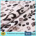 Tissu de rayonne à imprimé léopard pour le tissu de robes de femmes